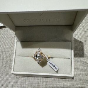 Stunning Yellow Gold Halo Pear Cut Elegant Engagement Ring